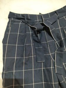 Checkered High-Waisted Pants