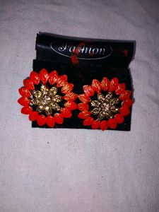Stunning Red & Gold Floral Earrings