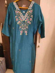 💙 Elegant Teal Blue Embroidered Kurti 💙
