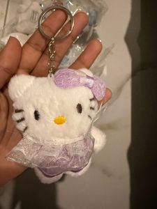 Pack of 10 -  Hello Kitty Plush Charms