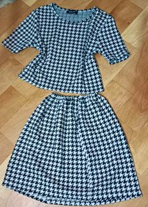 Trendy Top & Flared Skirt Combo For Kids