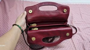 Chic Maroon Leather Handbag