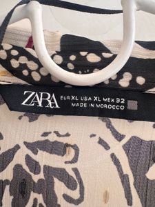 Zara - Patterned Blouse