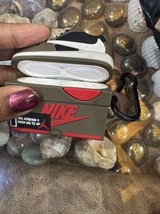 Nike Air Jordan 1 Sneaker Case