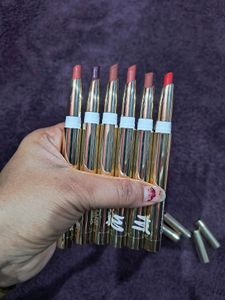 Myglamm Ultimate Long Stay Matte Lipstick