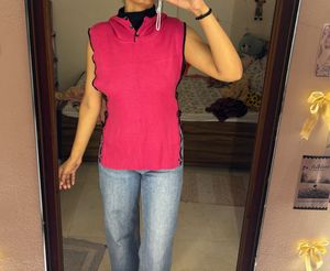 Bright Pink Sleeveless woolen hoodie
