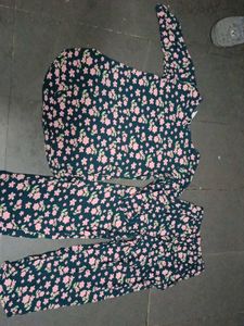 Floral Print Night Suit Set