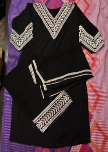 Elegant Black Kurta with White Embroidery