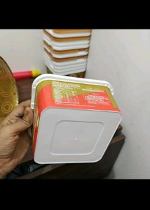 75 Plastic boxes with Lid
