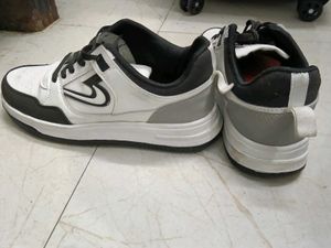 Stylish White &amp; Black Sneakers 9 no.