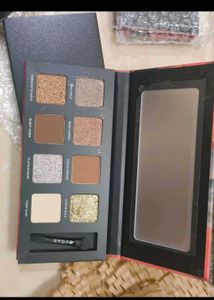SUGAR Eye Shadow Palette