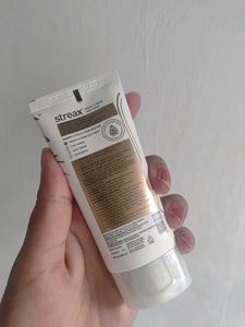 Streax Bright &amp; Shine Face Wash