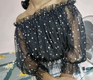 Black Star Print Off-Shoulder Top