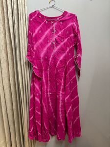 Leheriya Pink Printed Anarkali kurti