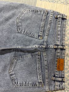 Washed straight leg Denim Jeans