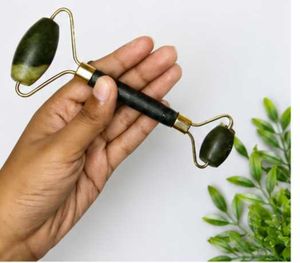 Jade Face Roller