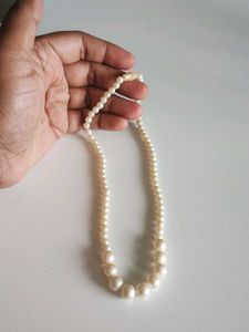 Classic Pearl Necklace