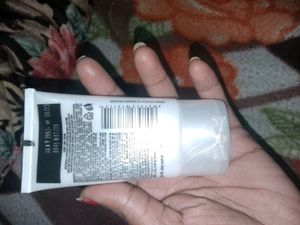 Lakmi Lumi Cream