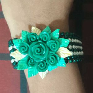 Green Floral bracelet Set with Ring and broch