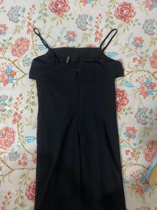 Elegant Black Strappy Dress