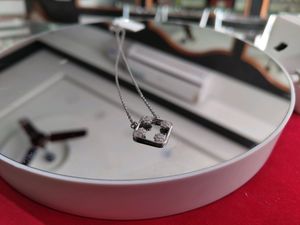 925 Silver Pendant With Chain