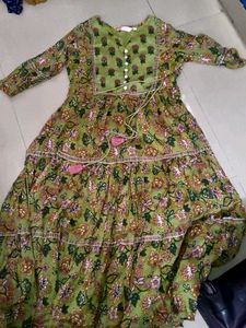 traditional dress