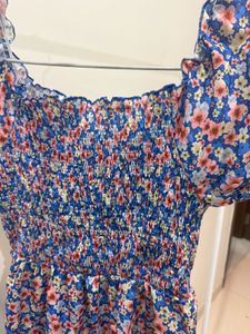 Stretchable Floral Print Mini Dress
