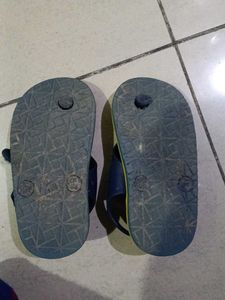 Kids Yellow Flip-Flops ( baby oye)