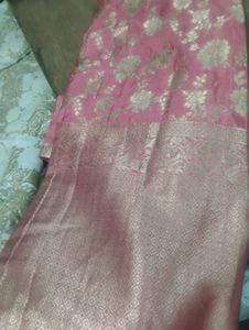 Beautiful Dupatta Soft Fabric Banarsi