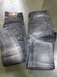Distressed Grey Denim Jeans  6ta8 yar