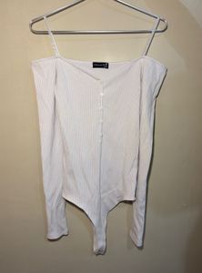 🔴CLEARANCE SALE🔴White Ribbed Off-Shoulder Bodys