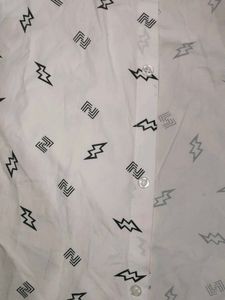 Men's Printed Button-Up Shirt