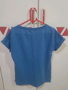 Women's Blue t-shirt