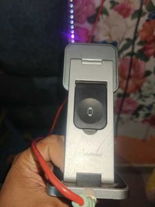 Stuffcool Wireless Charger Stand