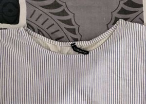 Striped Tunic with Lace Detail🌸🌙