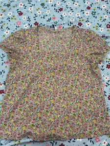 Floral Print Square Neck Top