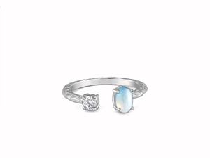 GIVA Silver Bold Ring