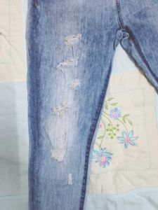 Distressed Acid Wash Ankle Jeans