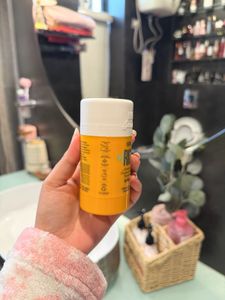 Deodrant (check details)