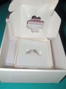 Elegant Silver Ring with Sparkle