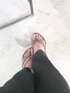 Comfortable Brown Strappy Sandals