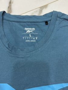Reebok Men's Graphic T-Shirt