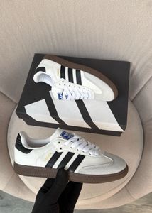 Adidas Samba Classic Sneakers