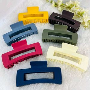 Multicolour Hair Clutchers   Pack Of 2