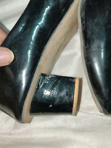 Shiny Black Ballet Flats