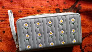 women embroidery wallet