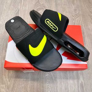 Nike flip flop