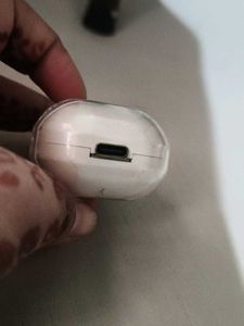 Wireless Earbud Charging Case