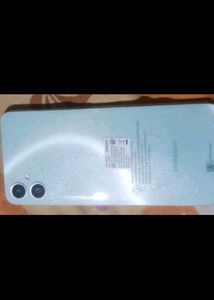Samsung Galaxy   Mobile Phone