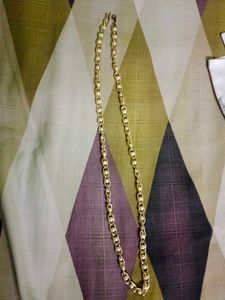Elegant Pearl &amp; Gold Chain
